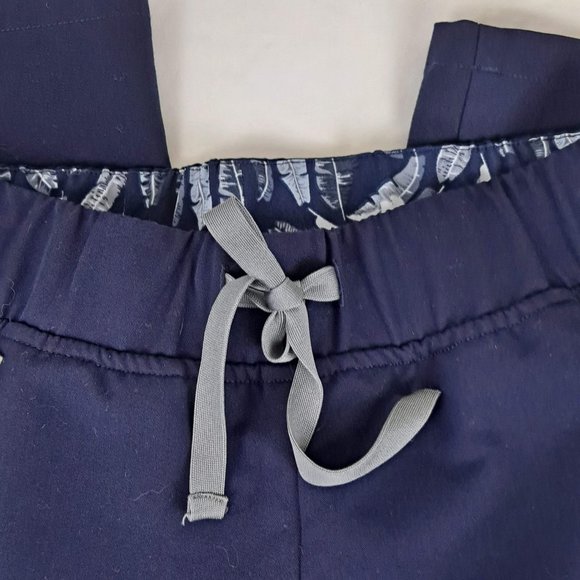 FIGS Size XXS Navy Blue Cargo Scrub Pants Blue Feather Print Accents Elastic Wst - Picture 8 of 16